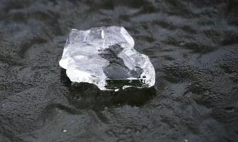 Ice making artifact-calcium chloride
